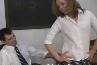 Méltó megjelenésű nők adnak méneket szex videok milf a szamárban.