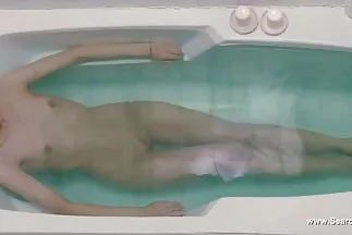 A cuki elcsábította a legjobb milf szex macsó zsákmányt, és híresen megbaszta.