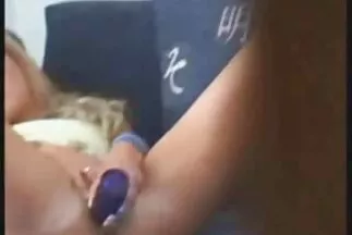 A lebarnult macsó szereti az mature szex videó ázsiai lányokat köcsögökben dugni.
