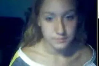 Ragyogó szőke keretes punci erőszakos kibaszásért. milf pornó videók